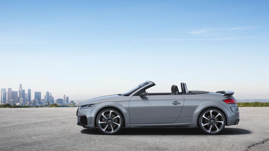  Audi TT RS Roadster (8S) 2019 года  (WW) (фото 6 из 25)